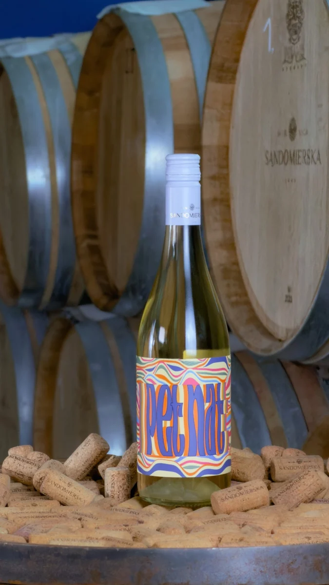 PET NAT wino białe musujące wytrawne