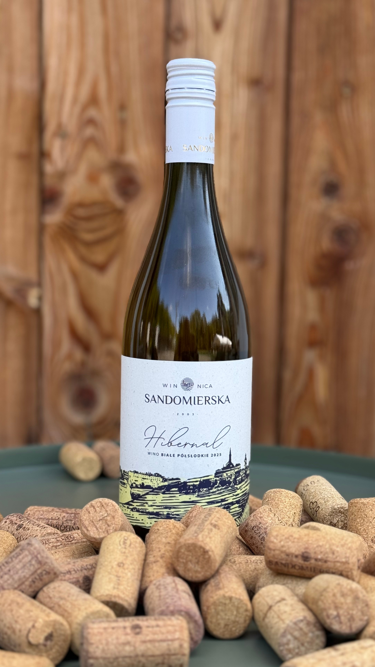 Hibernal wino białe półsłodkie